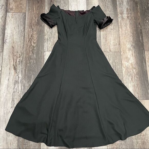 ILGWU Vintage Maxi Off Shoulder Short Sleeve Formal Dress Black Size 8 - Picture 10 of 16